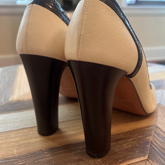 Coach Black and Cream Heels - Picture 3 of 6